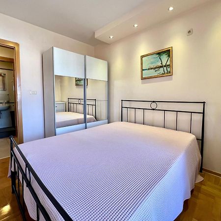 Apartment Verdan Бар Экстерьер фото
